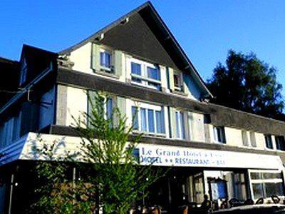 Le Grand Hotel A Ussel Ussel  Exterior foto